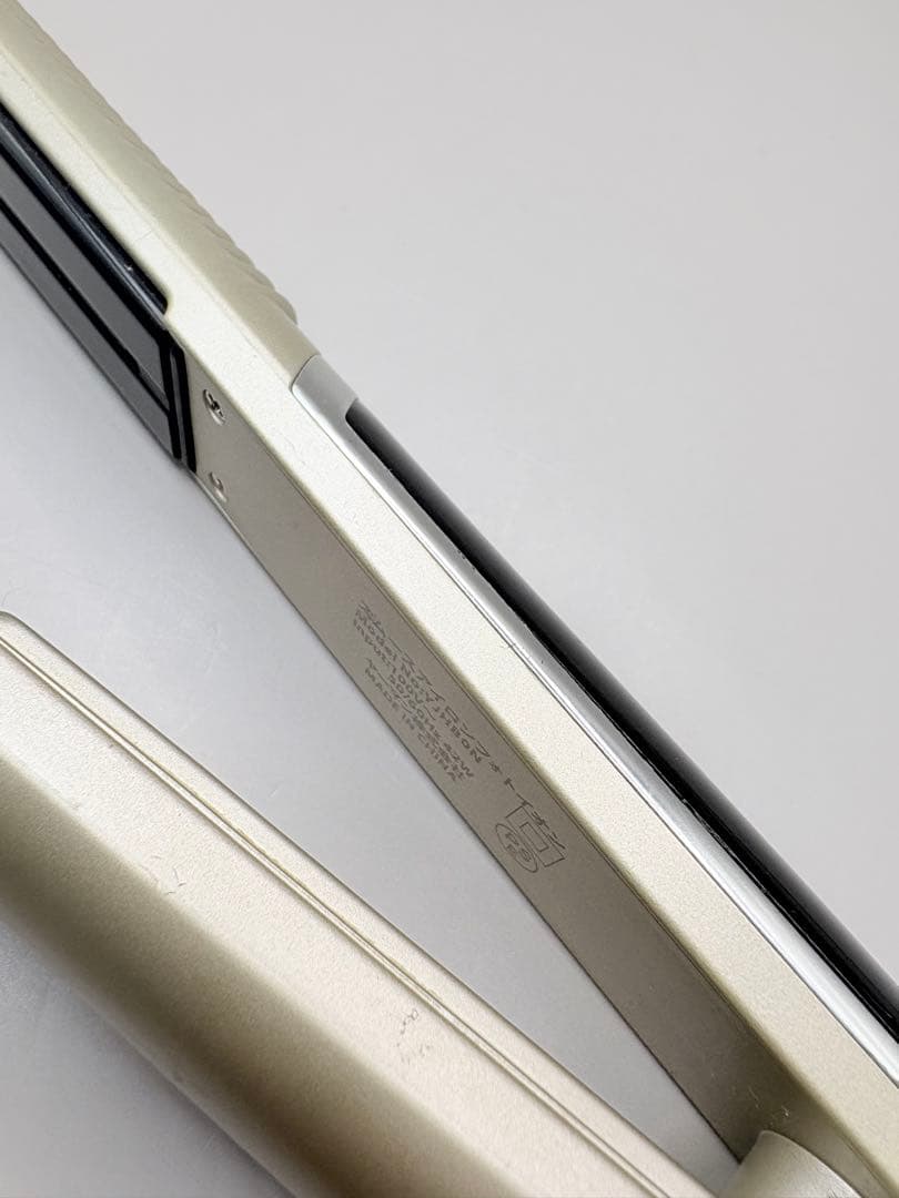 YA−MAN ヤーマン スムースアイロン フォトイオン 371