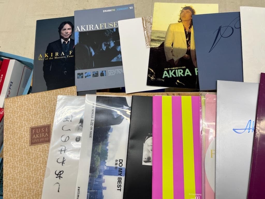布施明 サイン Tシャツ トレーナー 書籍 ブロマイド 公式グッズ 大量まとめ