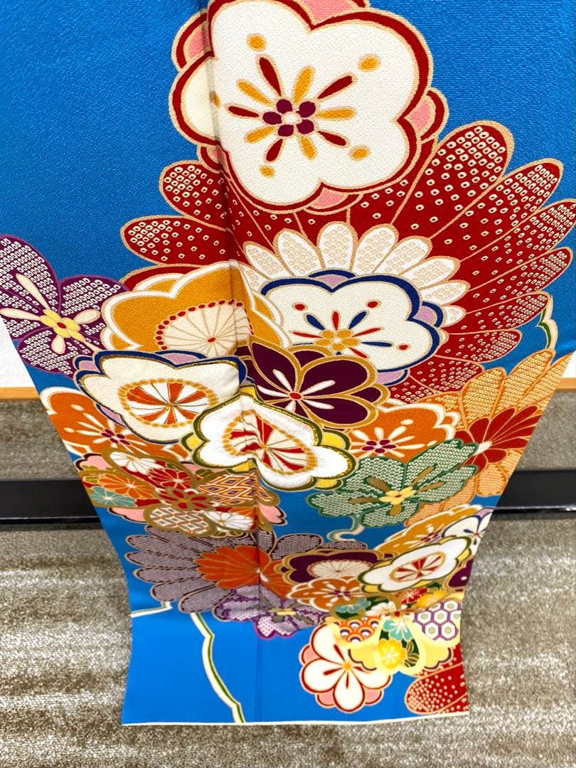 振袖 豪華 刺繍 金彩 大輪 身丈166cm 撥水加工済