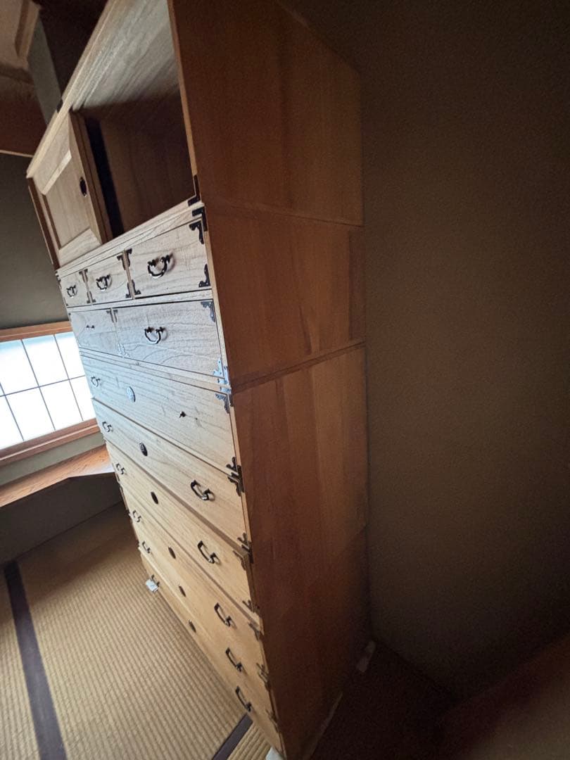 美品　昭和レトロ　9段 桐箪笥 タンス 収納 着物 和服 日本製 古家具