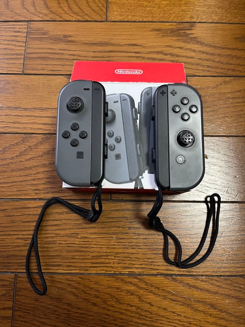 Nintendo Switch 本体と付属品セット（ケースとコントローラーおまけ