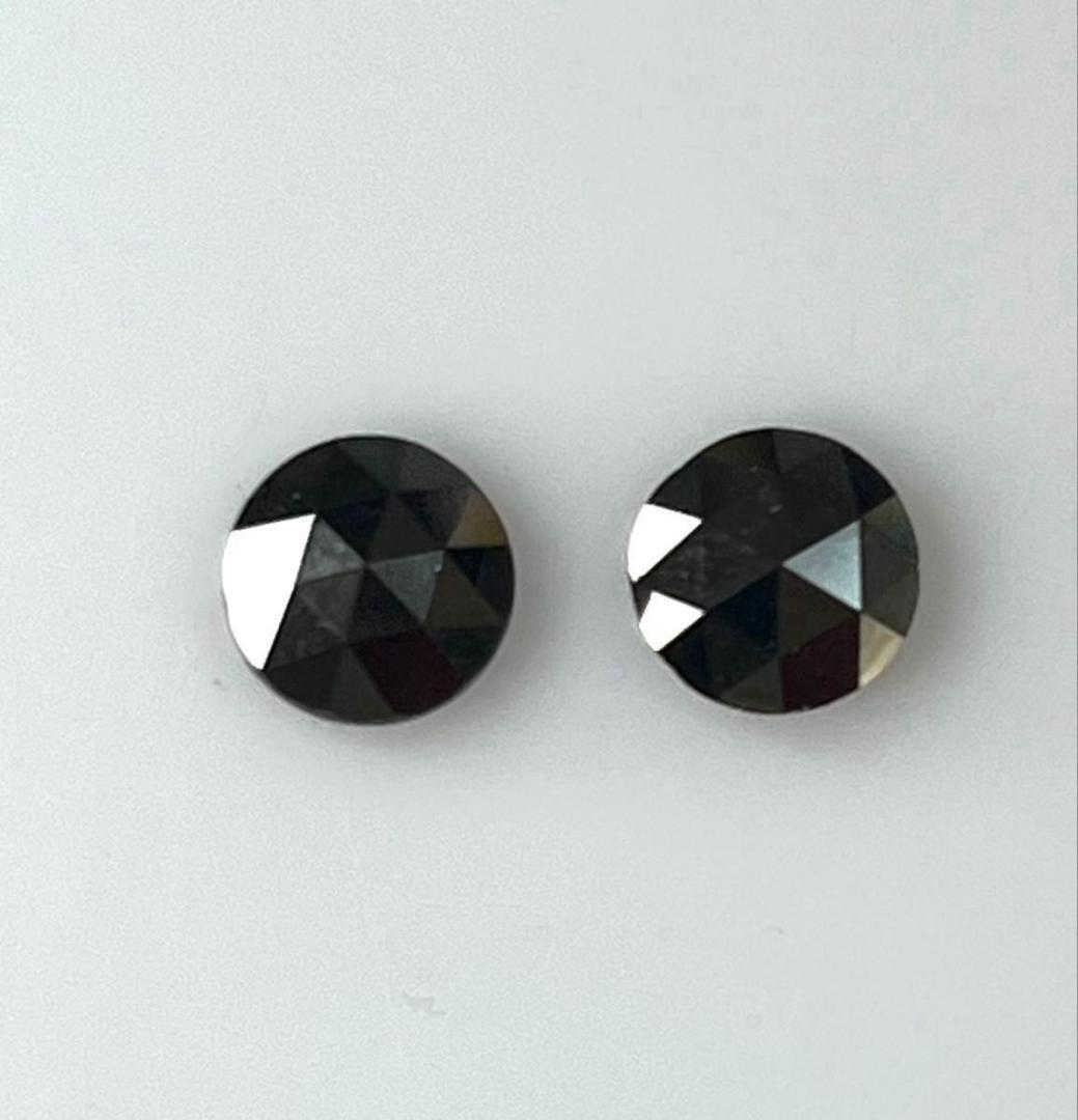 PT天然ブラックダイヤピアス 計2.2ct 鑑別カード付き