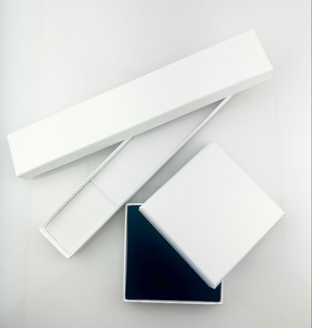 PT天然ブラックダイヤピアス 計2.2ct 鑑別カード付き