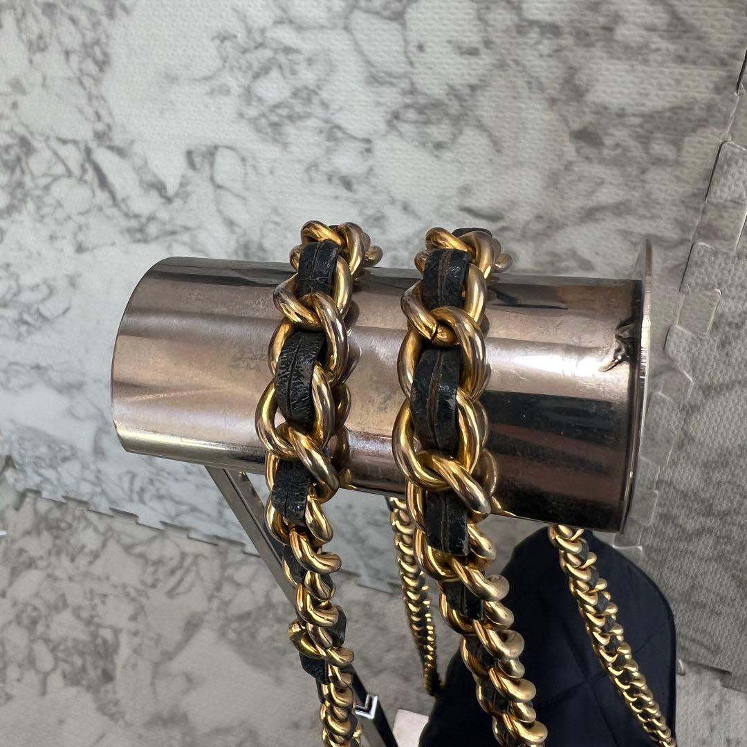 プラダ ダブルチェーン キルティング ショルダーバッグ ナイロン 三角ロゴ