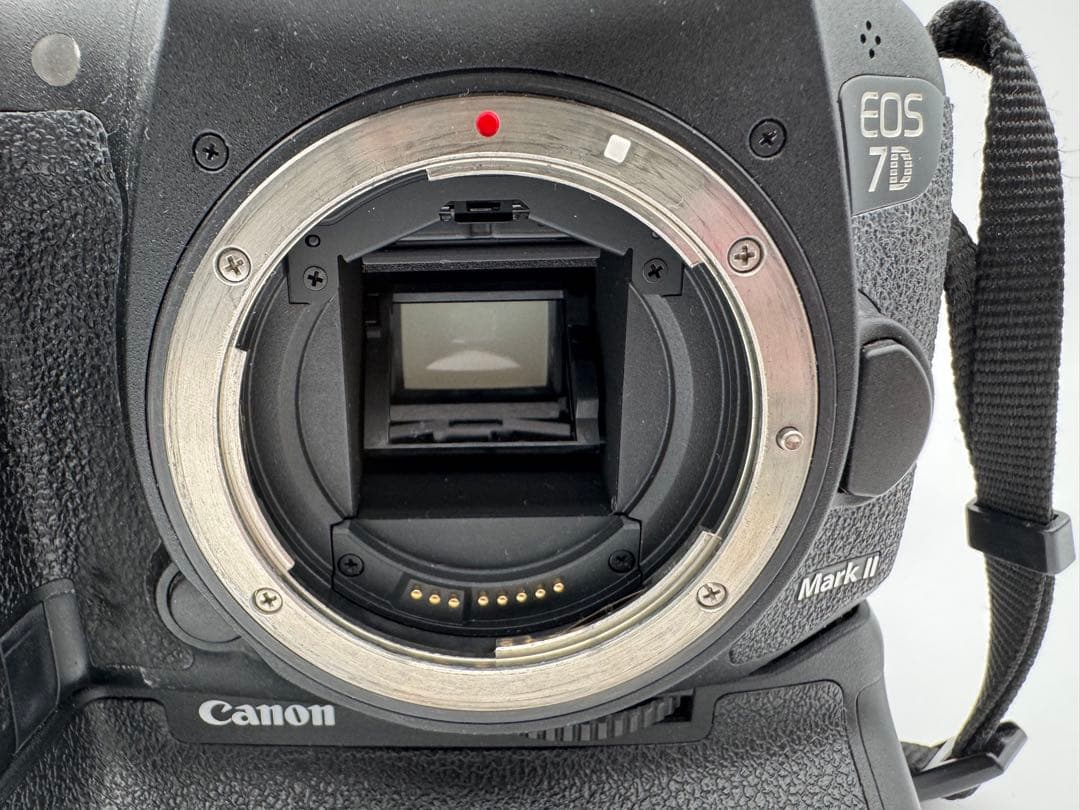 Canon キャノンEOS7Dデジタル一眼レフ バッテリーグリップセット