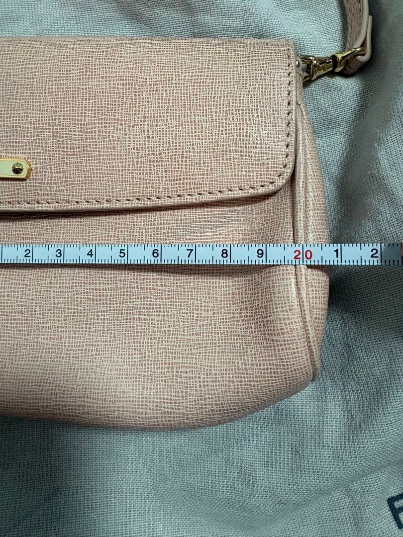 FENDI ピンク ショルダーバッグ