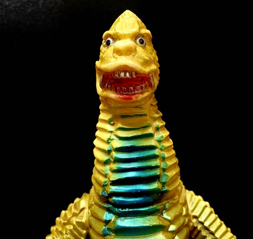 ブルマァク　レッドキング　1989年　ウルトラマン25周年記念　クリーム成型