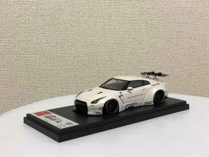 ミニカー Liberty Walk GTR-R35  EILODON