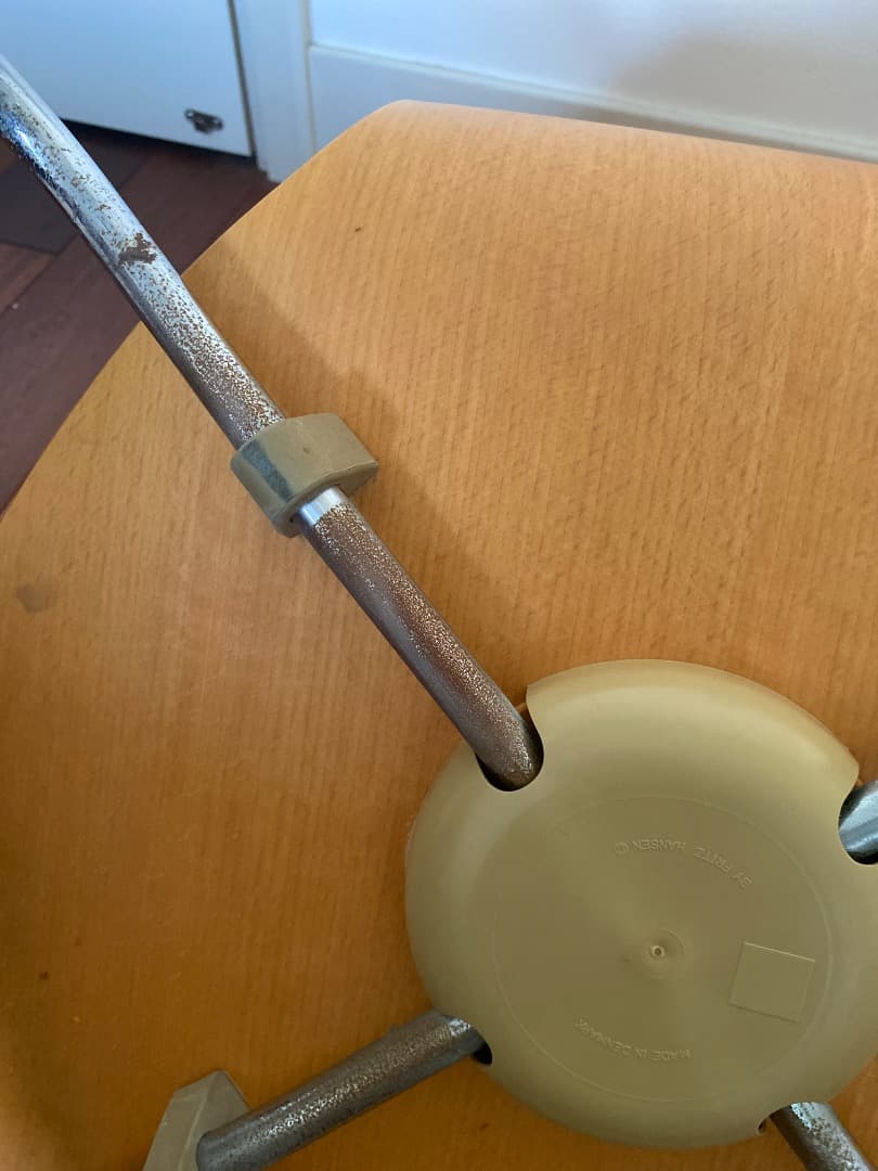 LLC様アルネヤコブセン　フリッツハンセン　セブンチェア1990年ナチュラル①