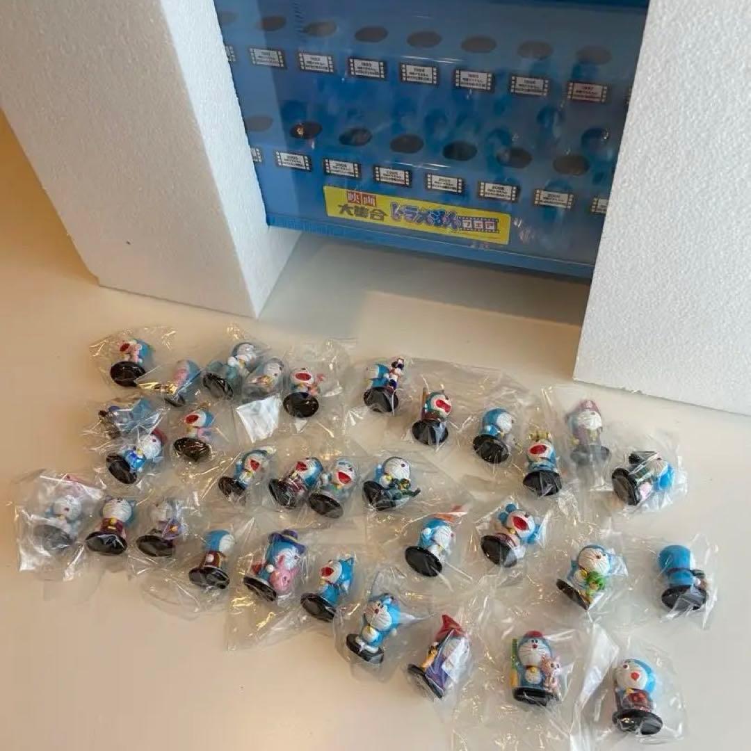 ドラえもん 映画大集合ドラえもんフィギュアコンプリートBOX 非売品