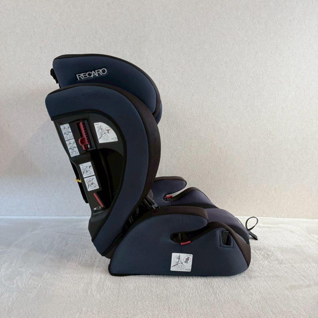 レカロ ジュニアシートJ1 Select ネイビー RECARO 9〜36㎏