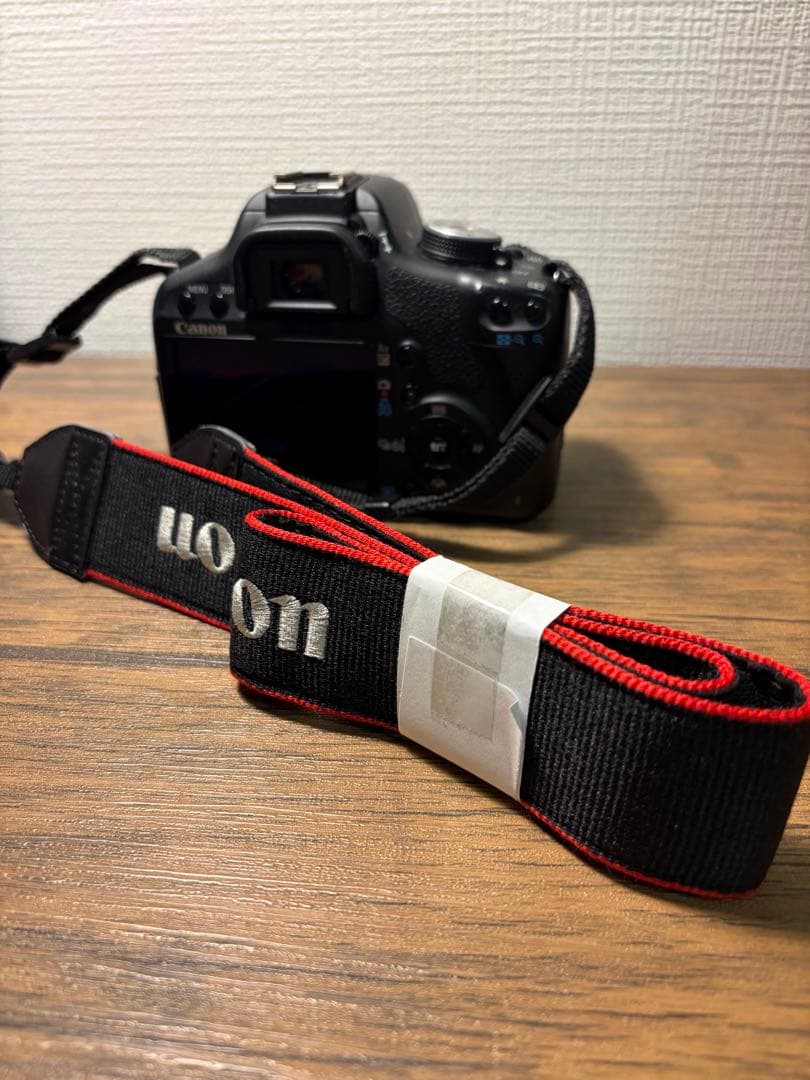 [美品]Canon EOS Kiss X3 デジタル一眼レフカメラ セット