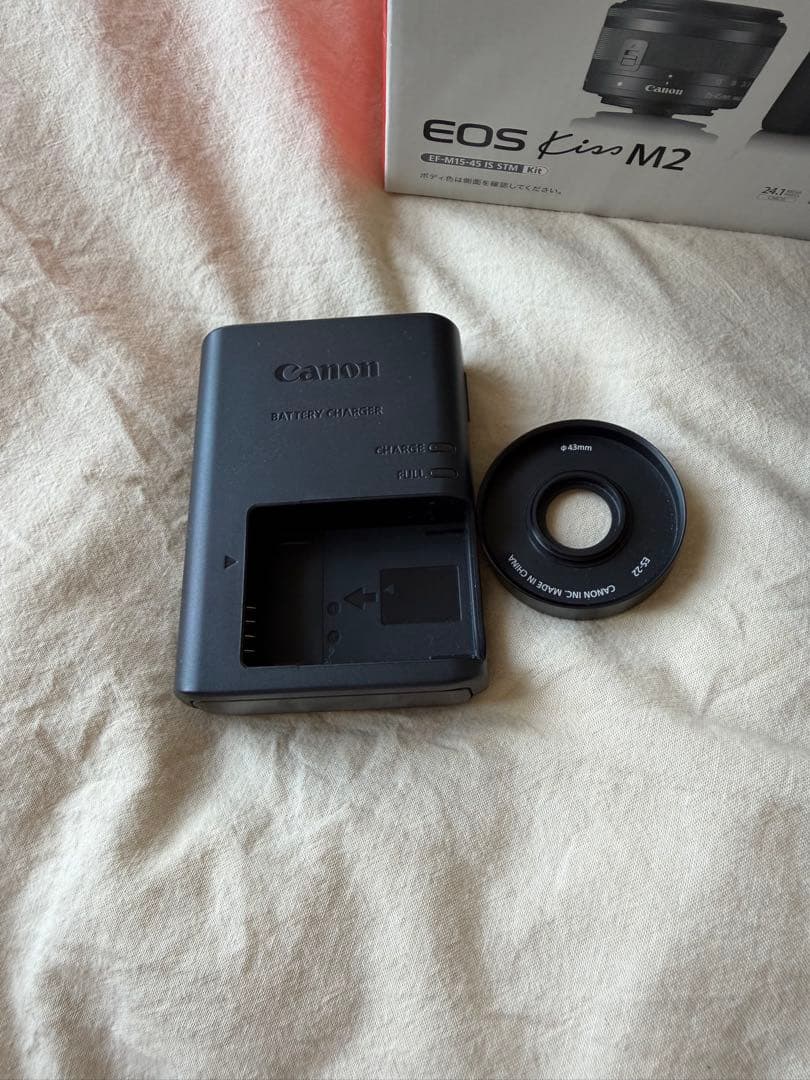Canon EOS Kiss M2 本体 + レンズセット