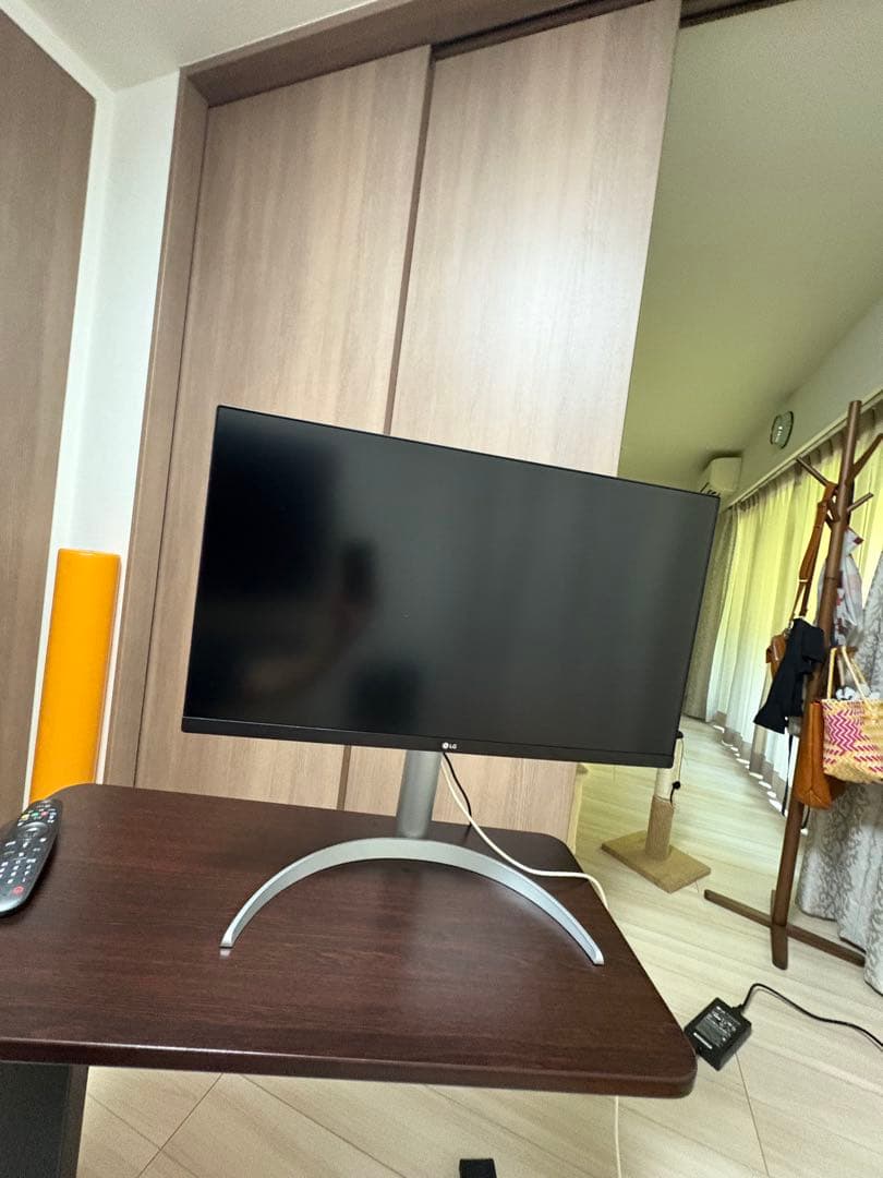 LG 27UP850-W / 27インチ / 4K / USB-C対応