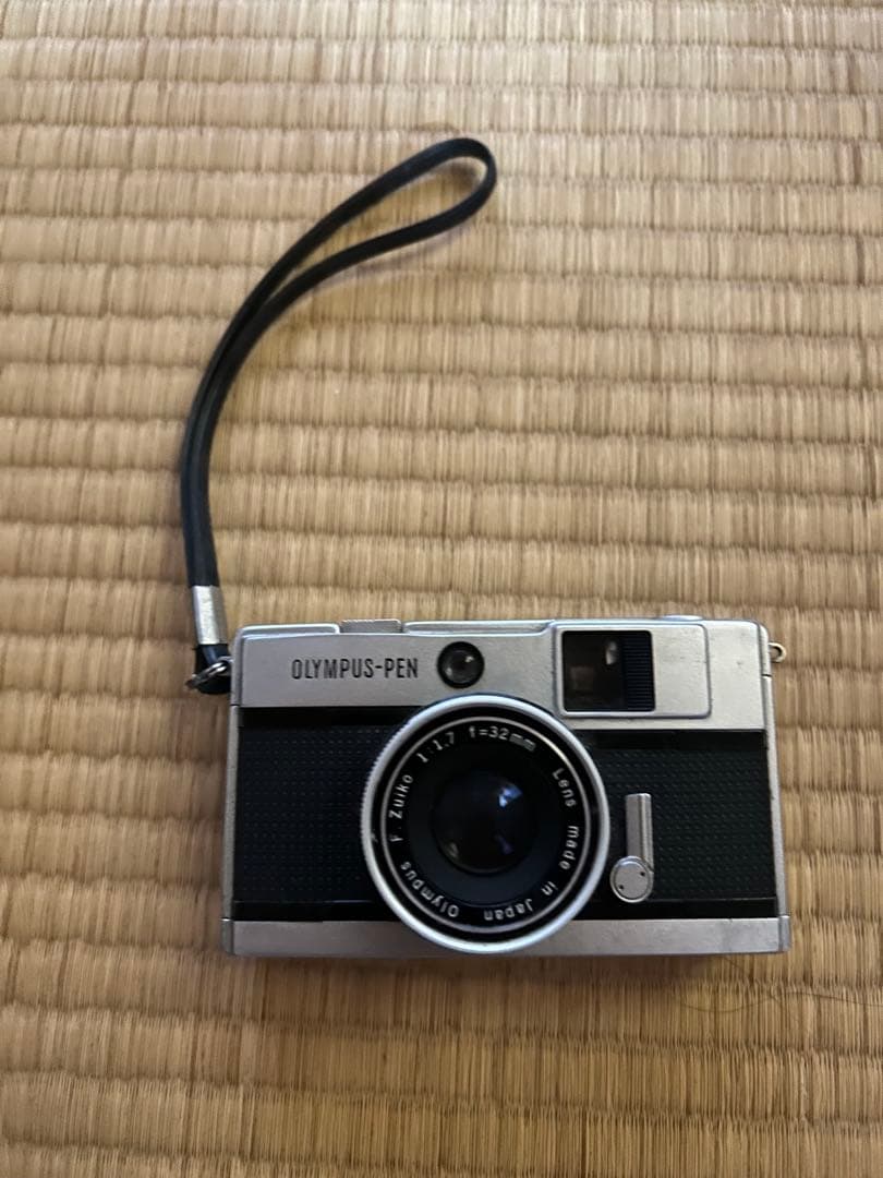 OLYMPUS PEN フィルムカメラ
