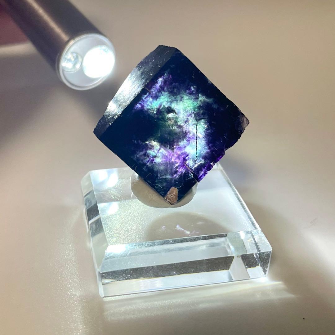 ナミビア オコルス鉱山 フローライト 鉱物標本