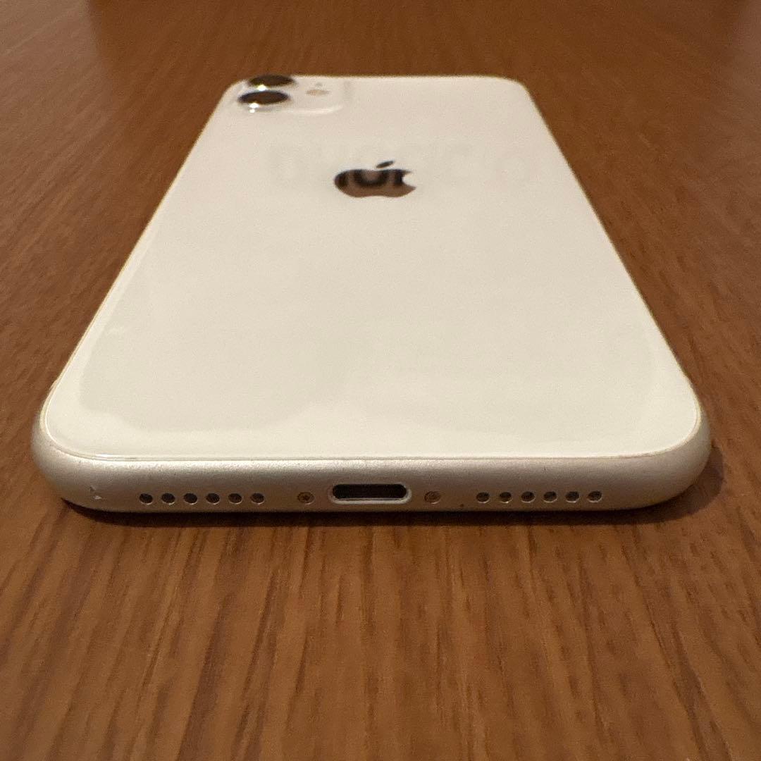 iPhone11 ホワイト　ジャンク品