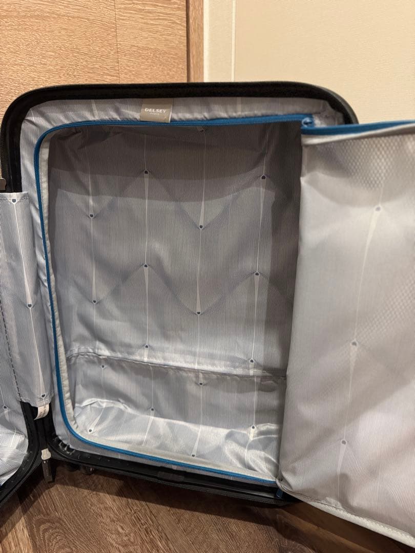 【BM3】Delsey スーツケース 機内持込サイズ COMETE+
