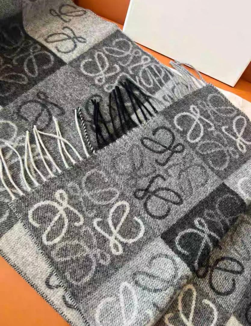 LOEWE アナグラム ストール マフラー ブラック×グレー フリンジ付き 箱あ