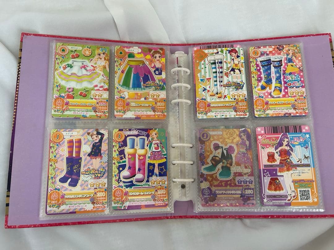 最終値下げ　アイカツカード76枚　バインダー付