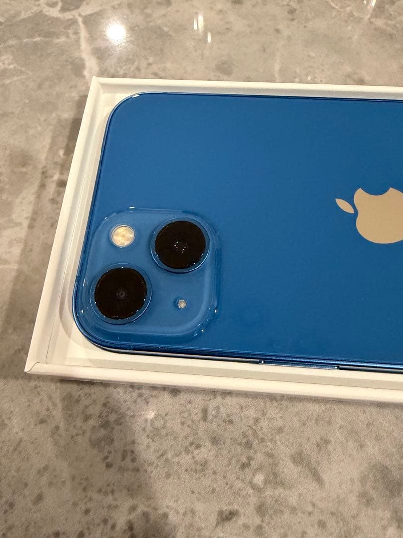 【超美品】iPhone13 256GB ブルー バッテリー99% SIMフリー