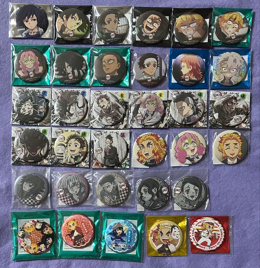 鬼滅の刃　アクリルスタンド　缶バッジ　ポストカード　ブロマイド　まとめ売り