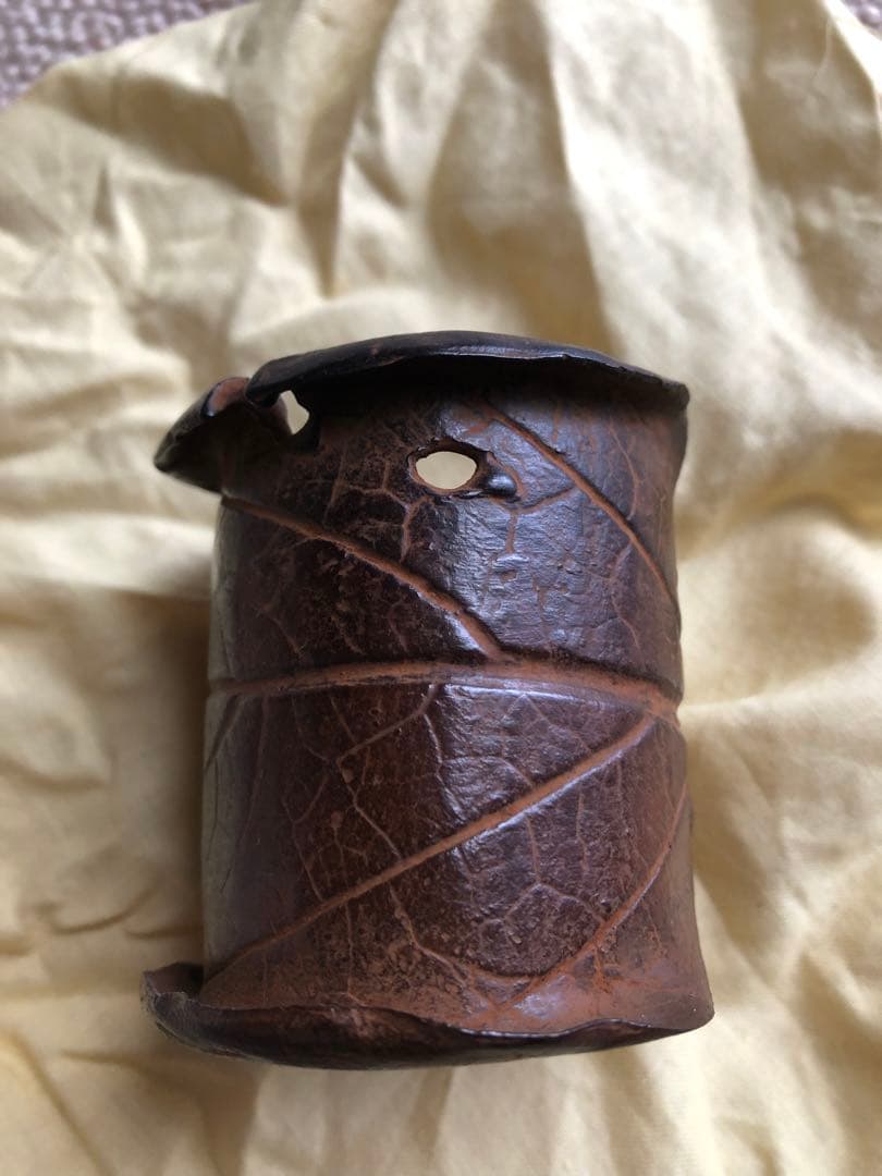 蓋置　一葉　須賀月真氏作　共箱入