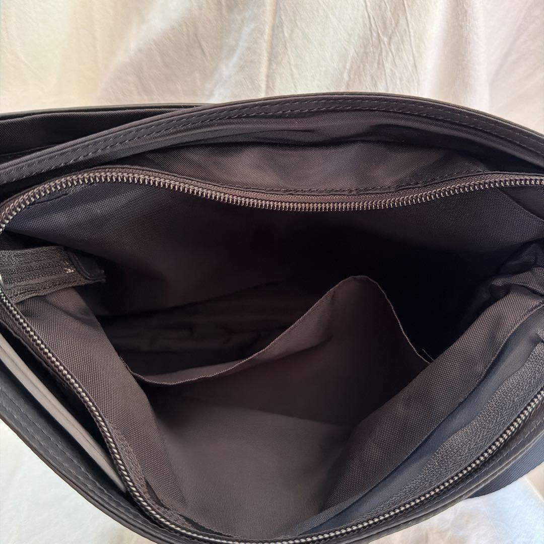 新品未使用　アニエスベー ショルダーバッグ