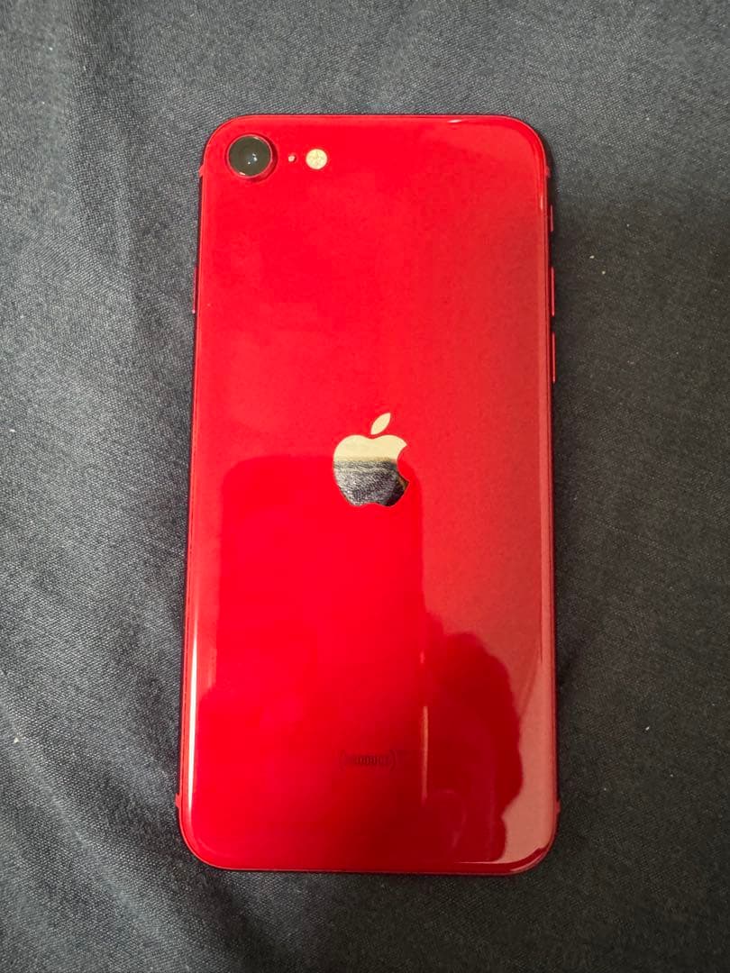 iPhone SE第3世代　RED