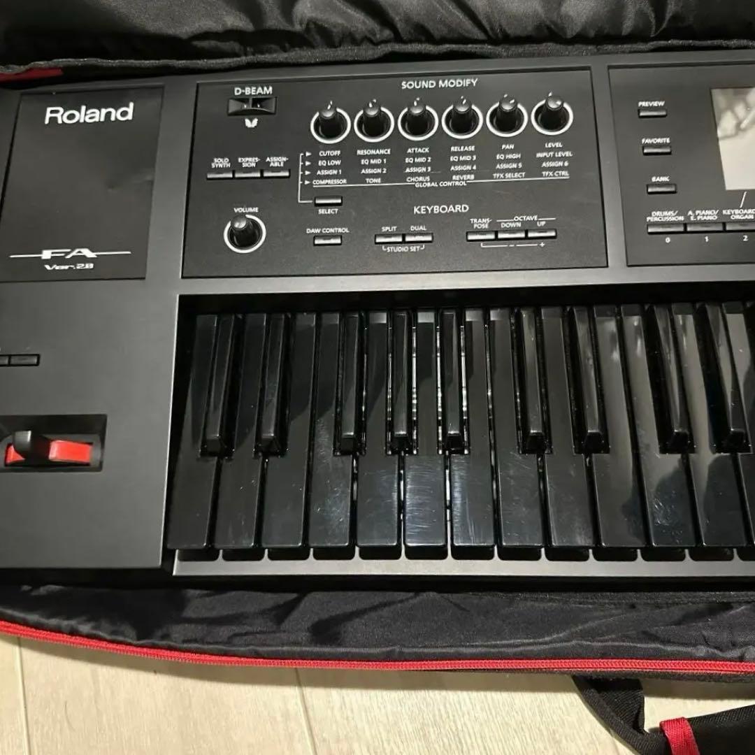 Roland fa-06 オールブラック ケース付き