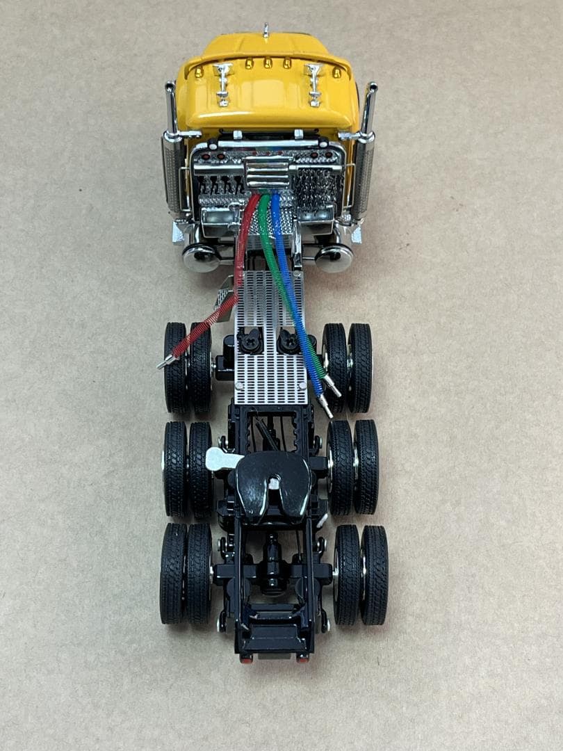 WSI MACK GRANITE 8×4　1/50