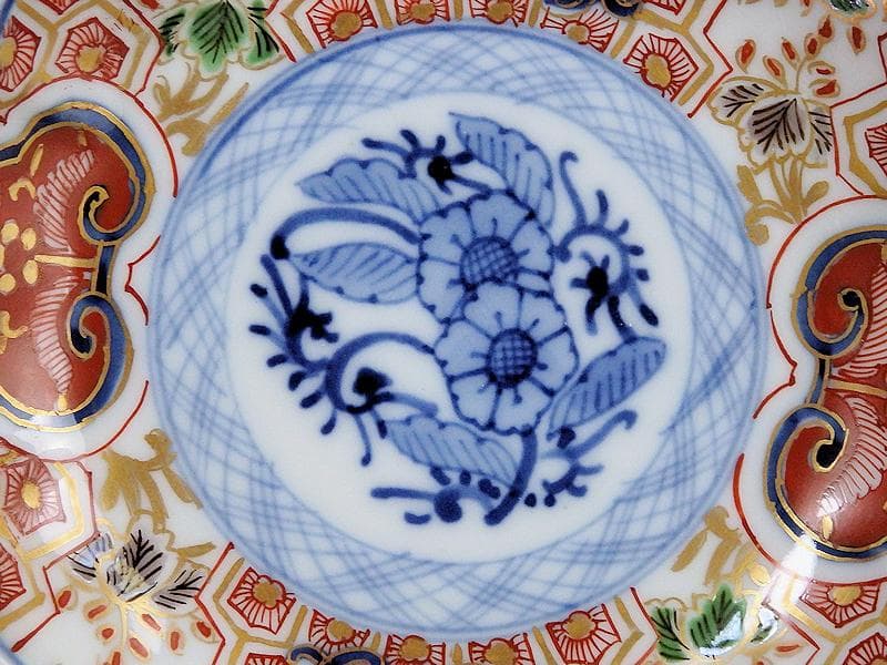 大聖寺伊万里　金襴手　草花に亀甲紋の図　４寸皿　５枚　233AS-CVy