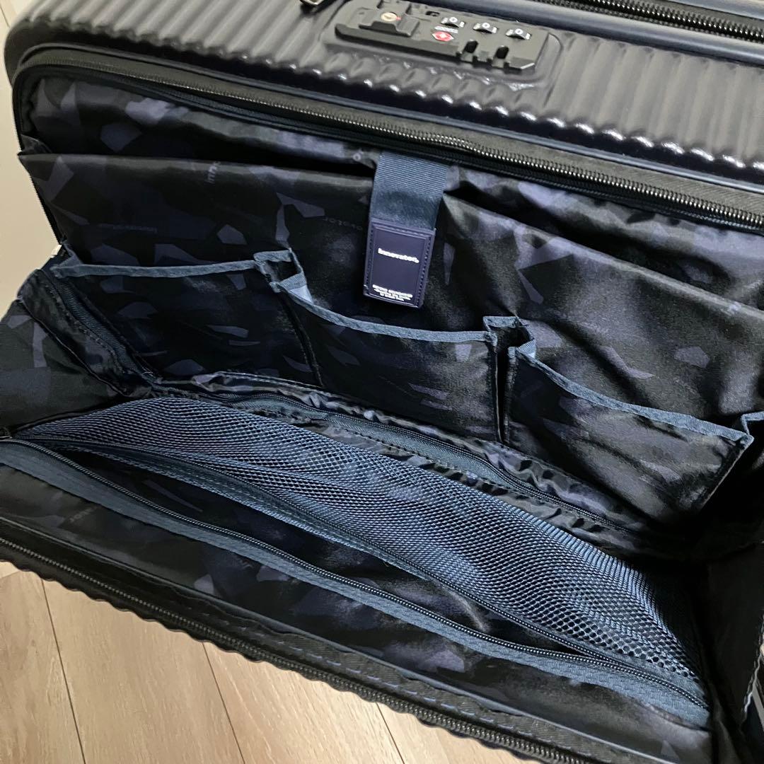 【92L】イノベーター　スーツケース92L INV90
