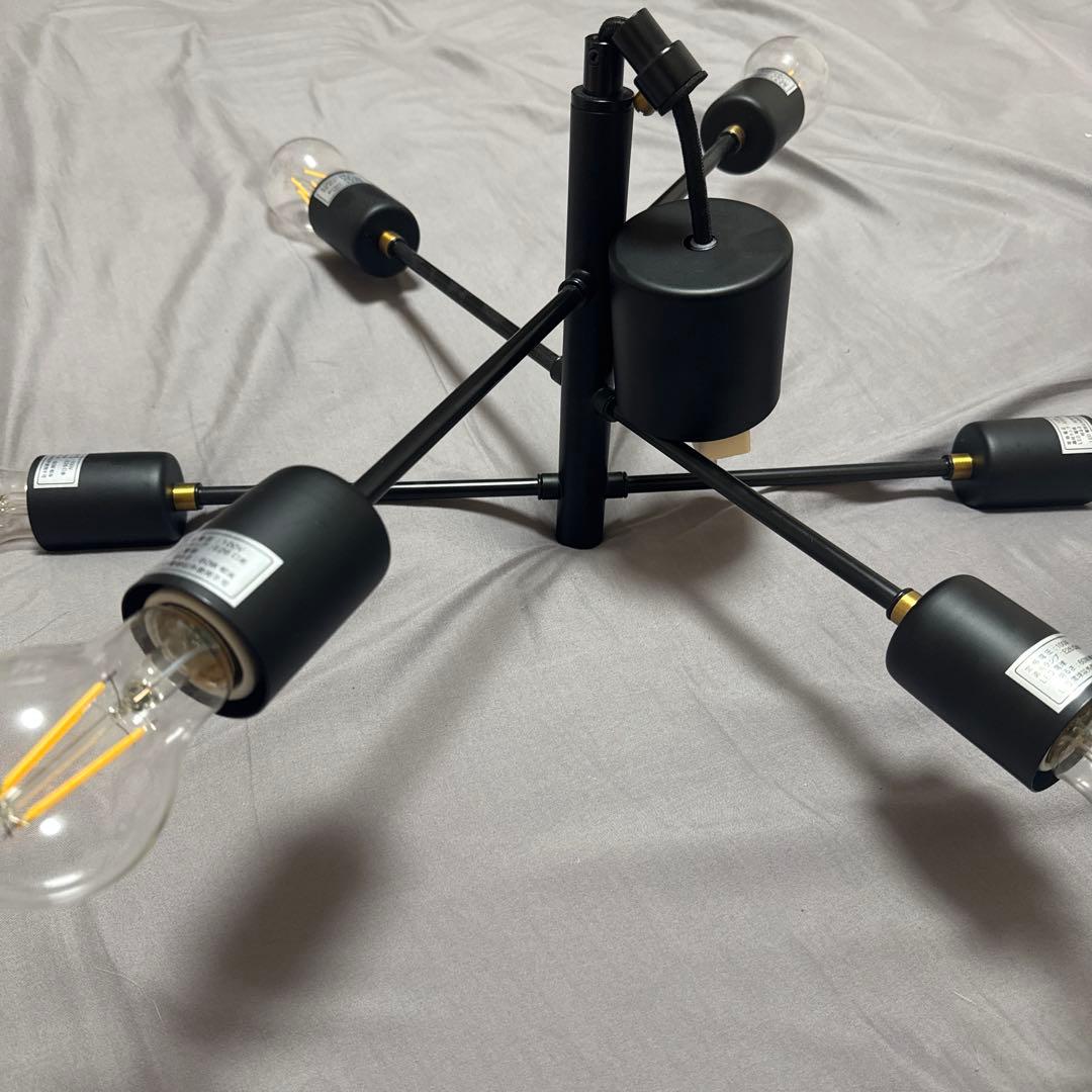 ニトリ　ペンダントライト 電球6つ付き