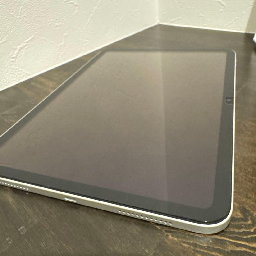 【極美品】Apple iPad 10世代 シルバー 64GB wifiモデル