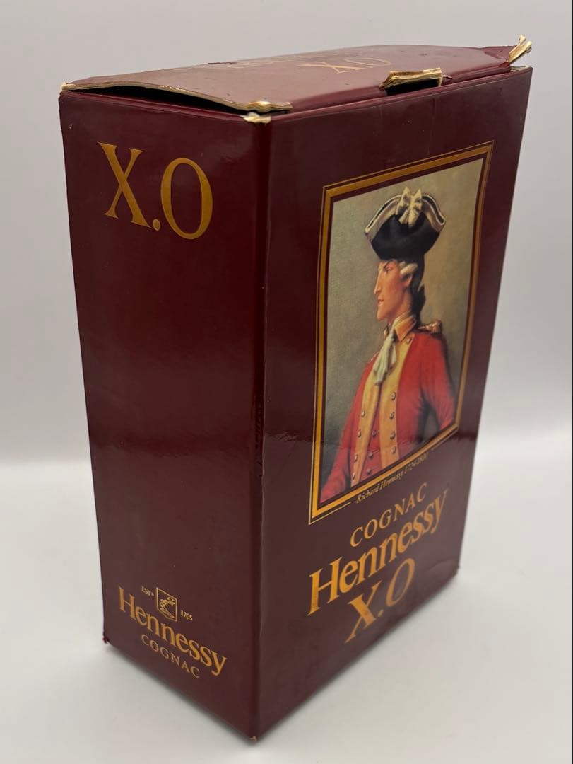 未開栓 Hennessy ヘネシー X.O. コニャック 700ml 箱付