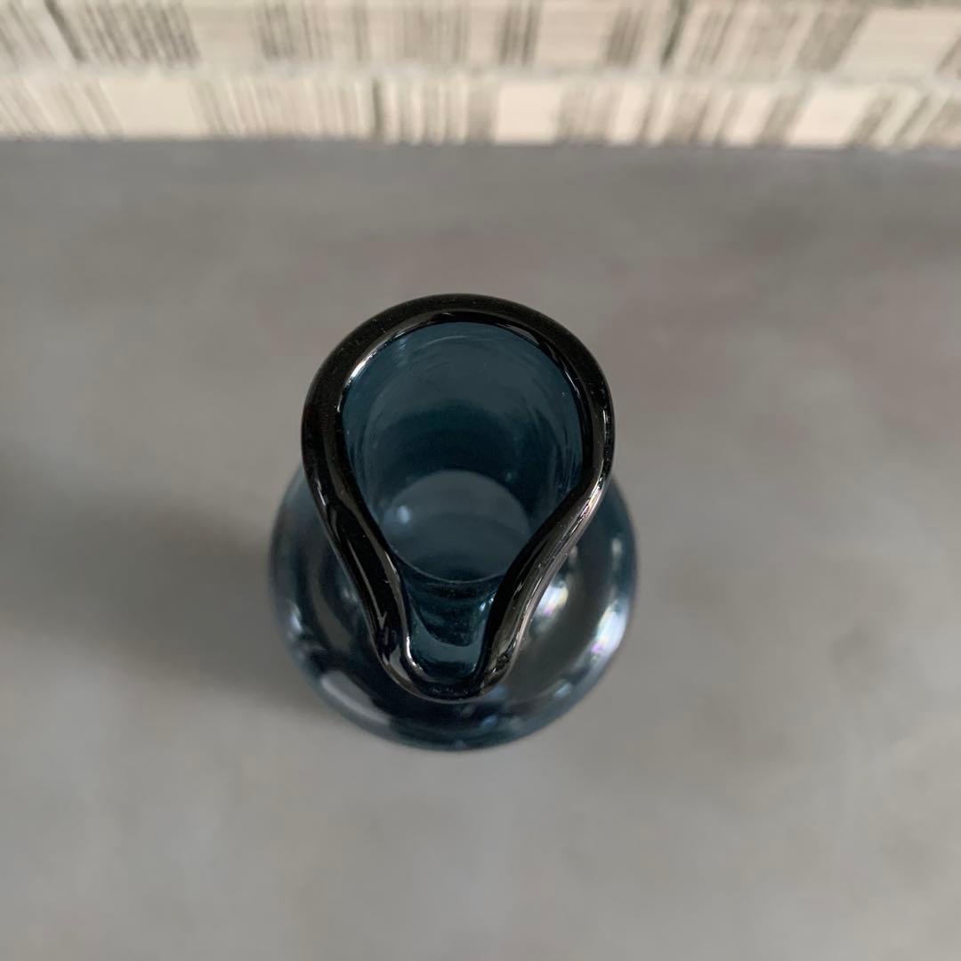 北欧ビンテージナニー・スティル　コリステプッロ　リーヒマエンラシ　ガラスボトル