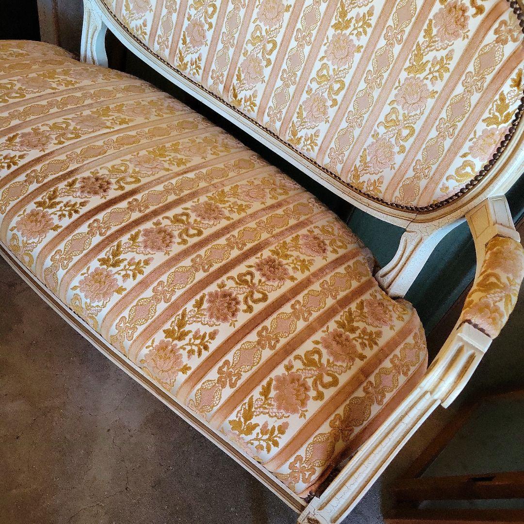 送料込み　アンティーク　フレンチスタイル ソファ ベージュ・ゴールド系