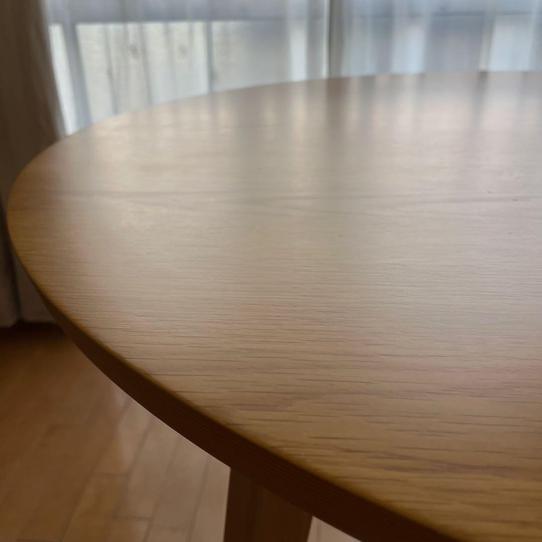 ベルメゾン★集える円形ダイニングテーブル 直径約110cm(解体済)北欧風