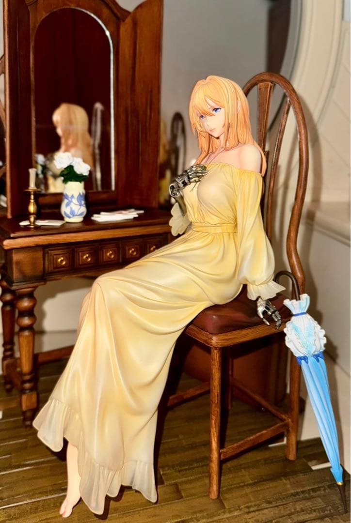 ヴァイオレット・エヴァーガーデン　パジャマ　フィギュア　ガレージキット