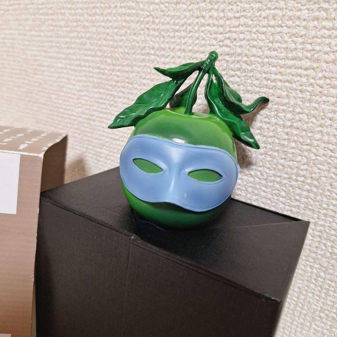 【レア品&未使用】マグリット 「リンゴ: フィギュア」