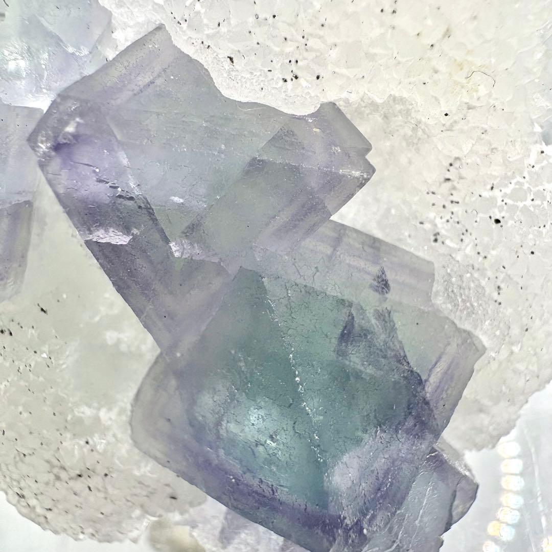 559 中国　浙江省産 八面体フローライト