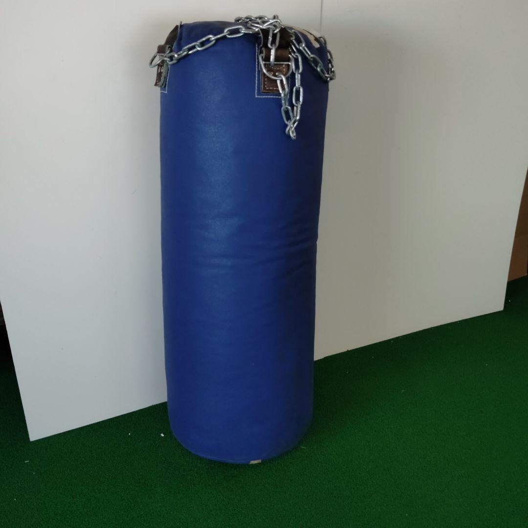 winning　ウィニング製 青いサンドバッグ チェーン付き