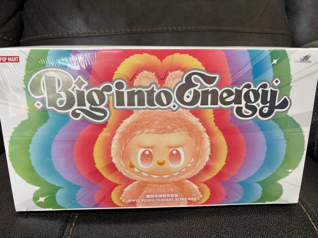 POPMART Big into Energy Labubu ラブブ　1BOX