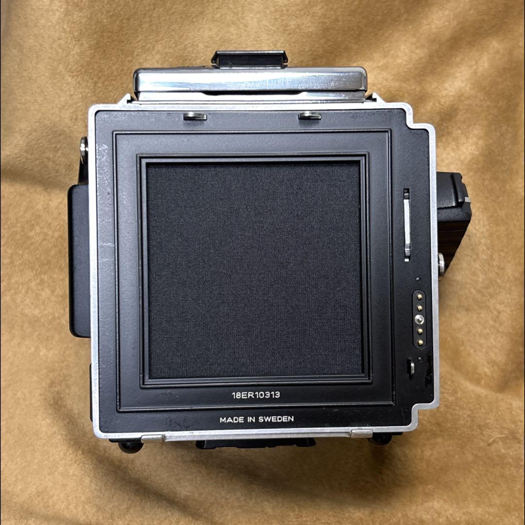 Hasselblad 203FE + FE 80mm F2.8 ＋E24 6x6