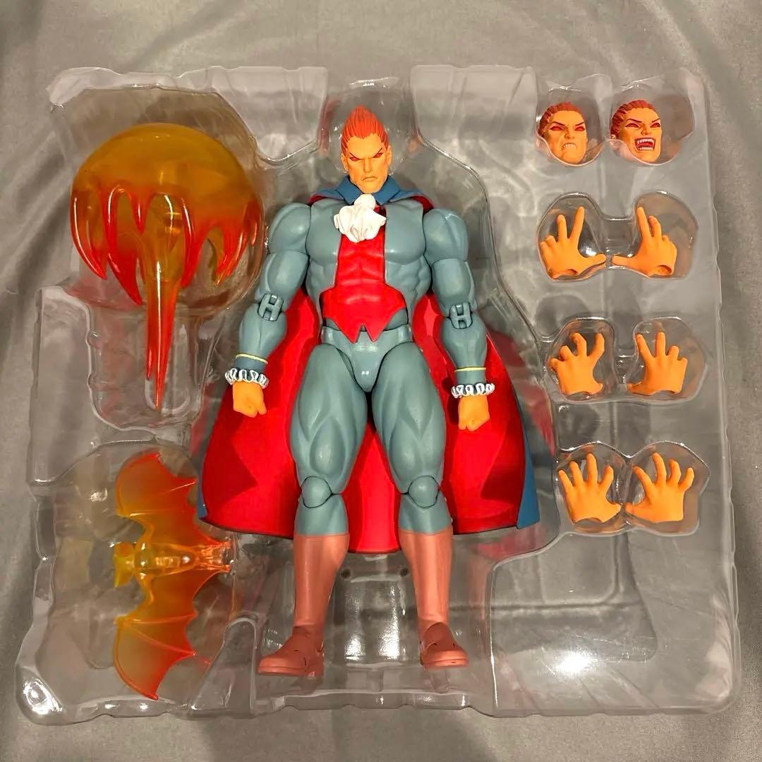 ヴァンパイア デミトリ STORMCOLLECTIBLESフィギュア