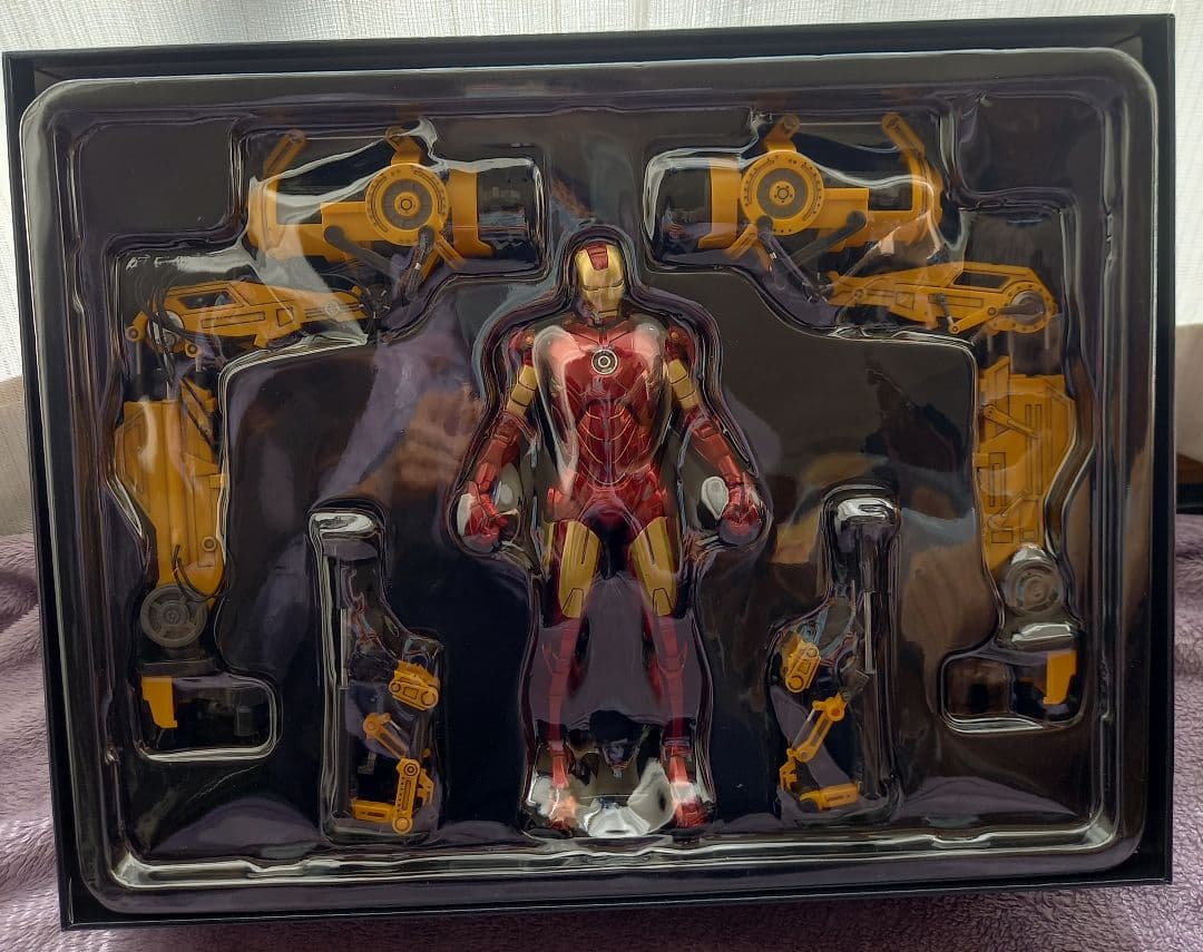 ZDToys アイアンマンマークIV 中動玩具　マーベルレジェンド