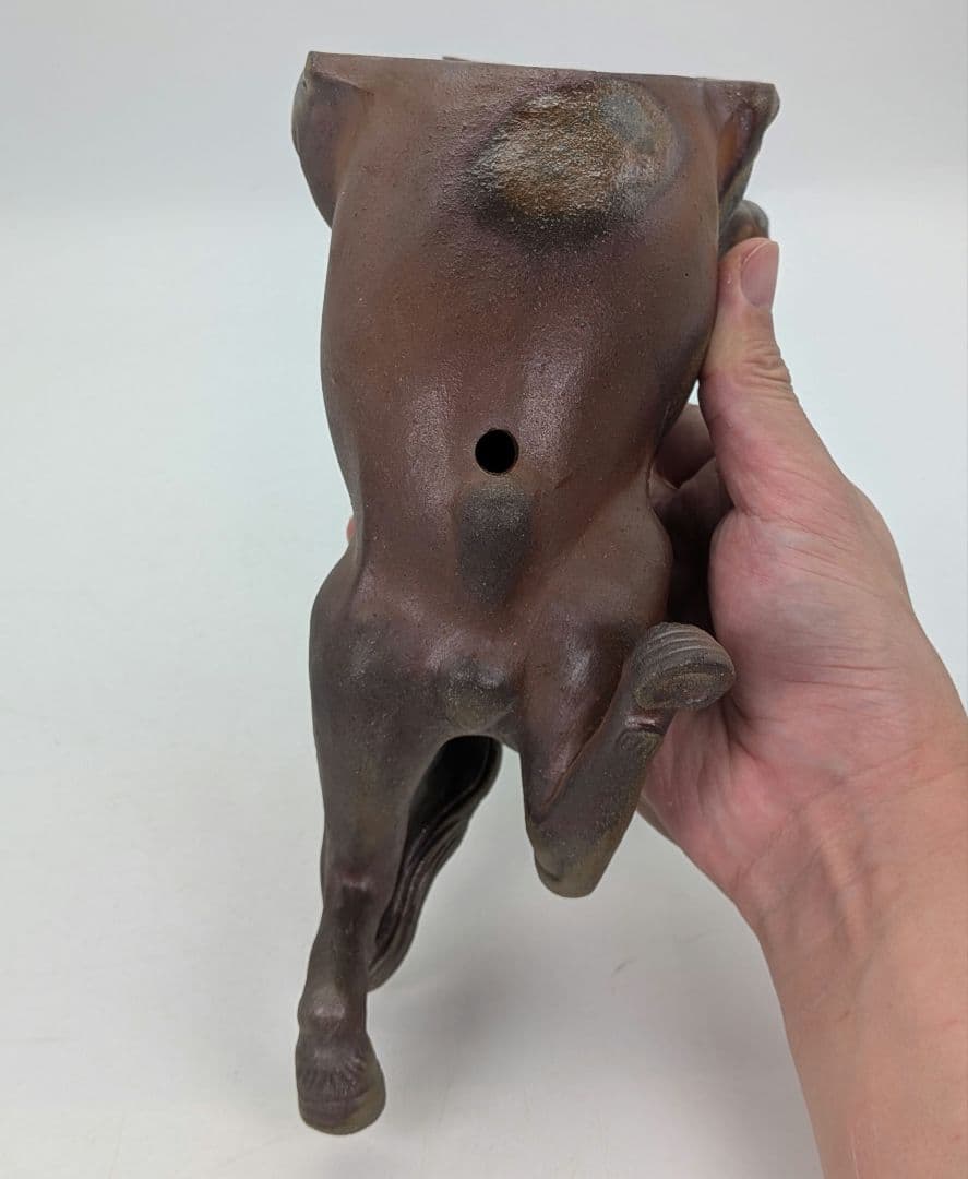 二代目小山一草 備前焼 窯変午置物 共箱 干支置物 午年 ウマ 細工物 縁起物