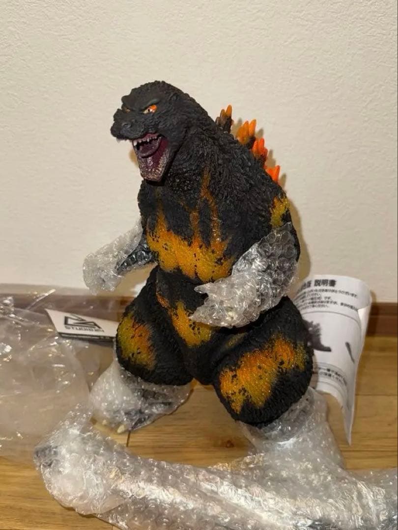 ゴジラ　1995 彩色版　フィギュア