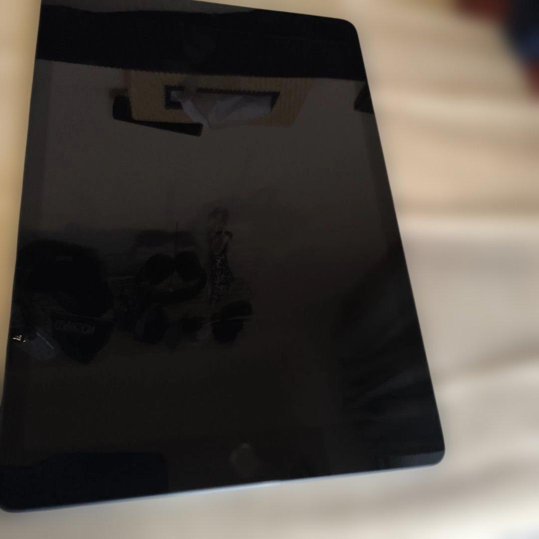 第8世代 32GB セルラーモデル 32GBスペースグレ85％